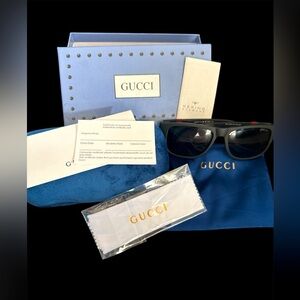 Gucci sunglasses unisex full inclusion with COA case box and dust cloth